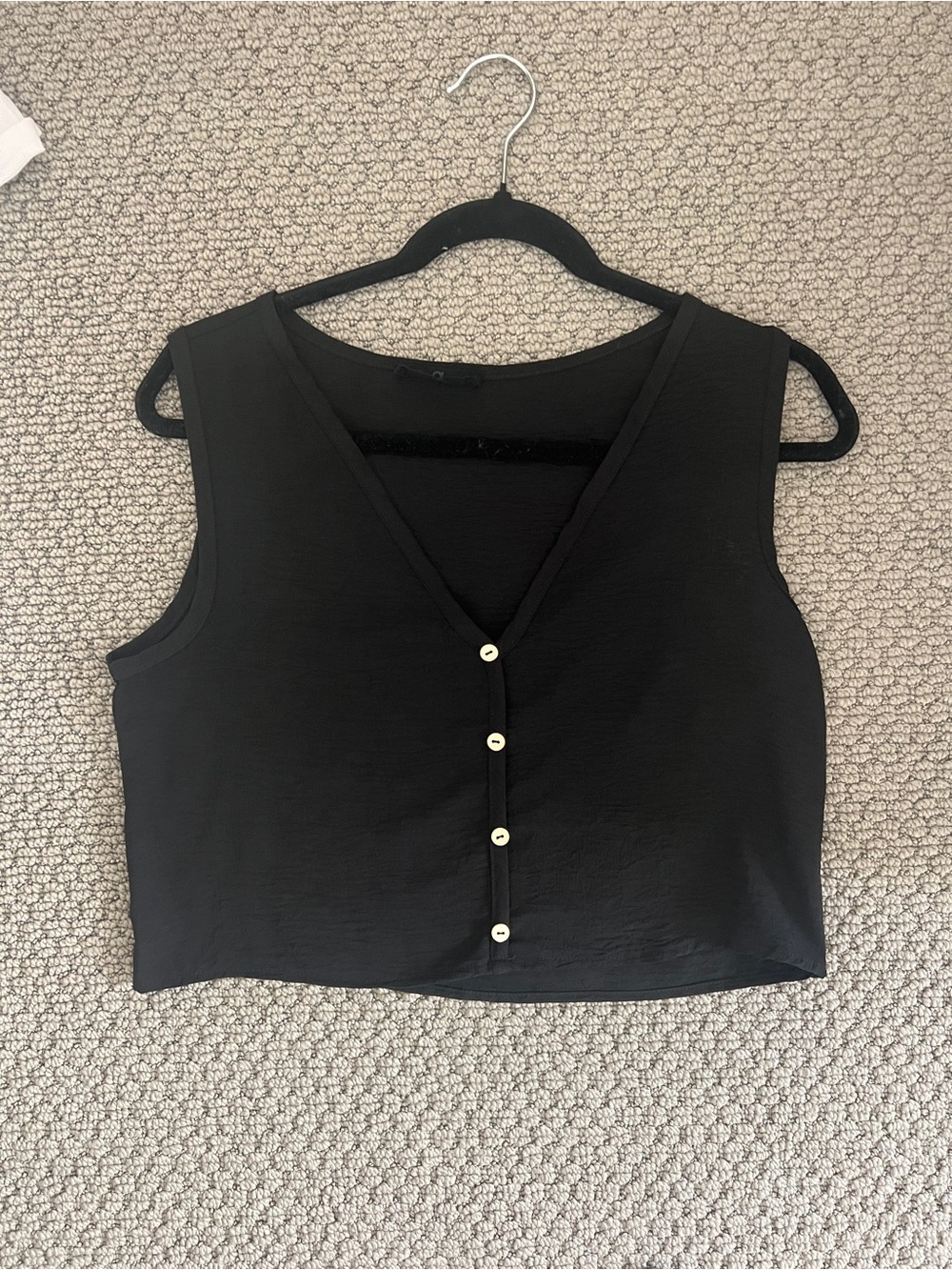 2-Piece Set: Sleeveless Button Tank & matching Flowy pants, black size medium - Picture 2 of 8